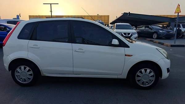 Ford Figo Titanium 2012 - GCC Specs - Well Maintained