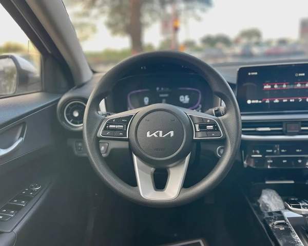 2025 Kia K3 - Chinese Specs Fuel Economy with 1.5L Engine