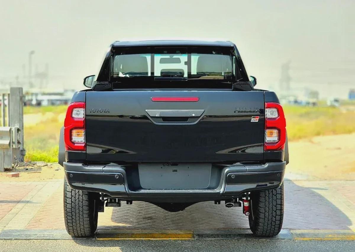 Toyota Hilux GR Sport-16-16