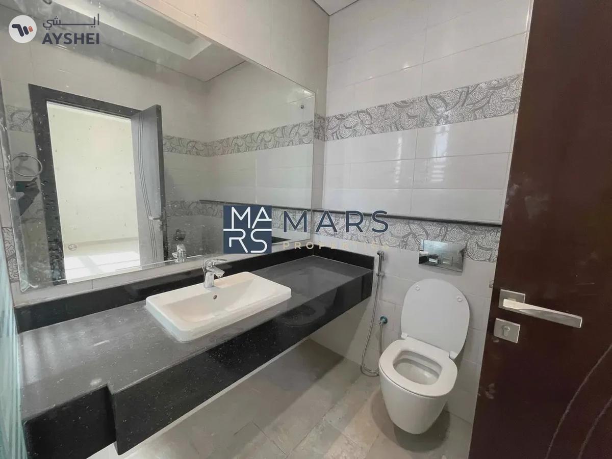 🏡 Modern 4-Bedroom Villa with American Kitchen | Prime Location in Al Tai, Sharjah-1-landscape