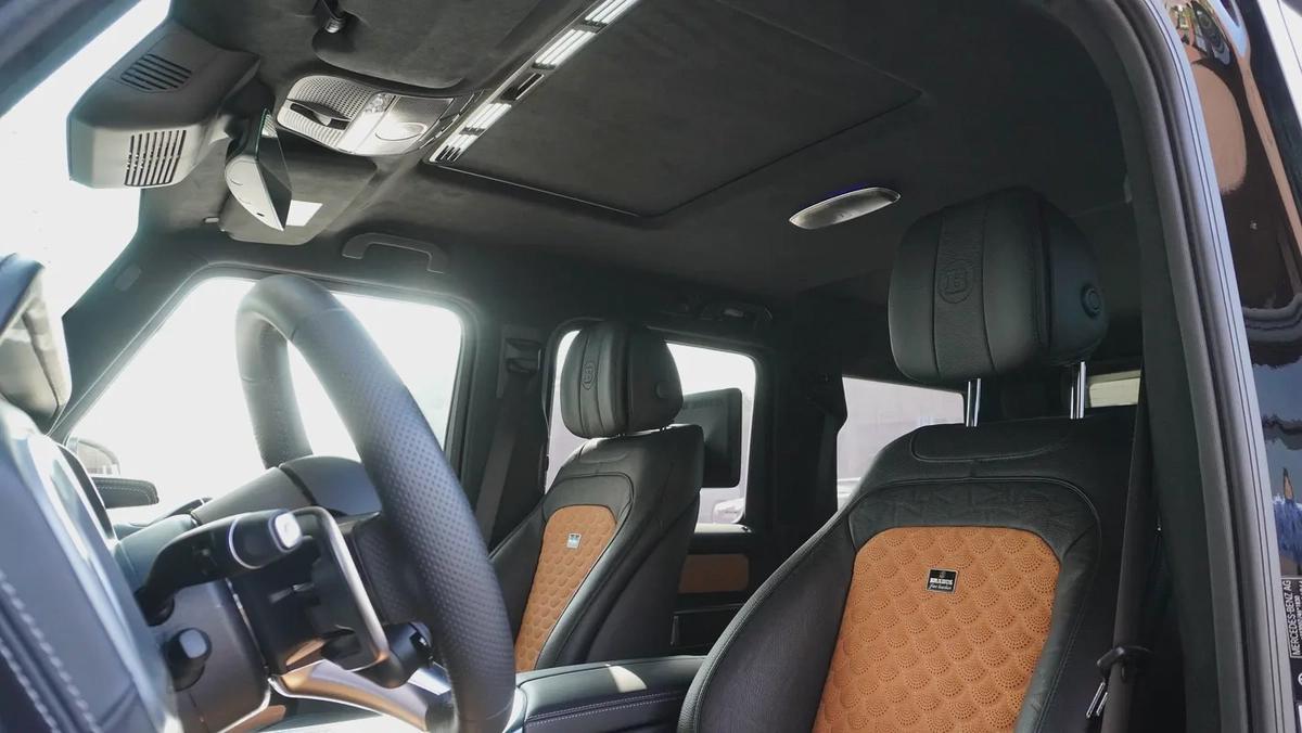 2025 Mercedes-Benz G700 Brabus | Original | Brand New 0km | Coming with a Brabus Bike-9-9