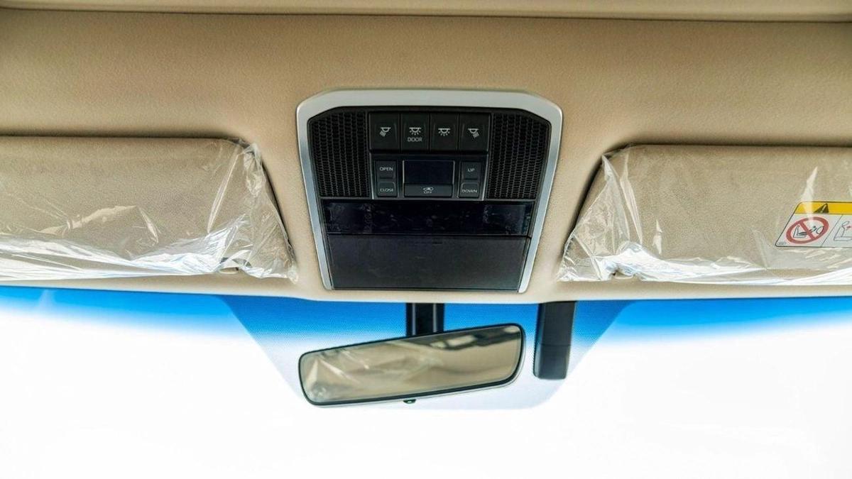 Toyota Land Cruiser Toyota land cruiser VXR 3.5L Petrol Full Option 2025-12-12