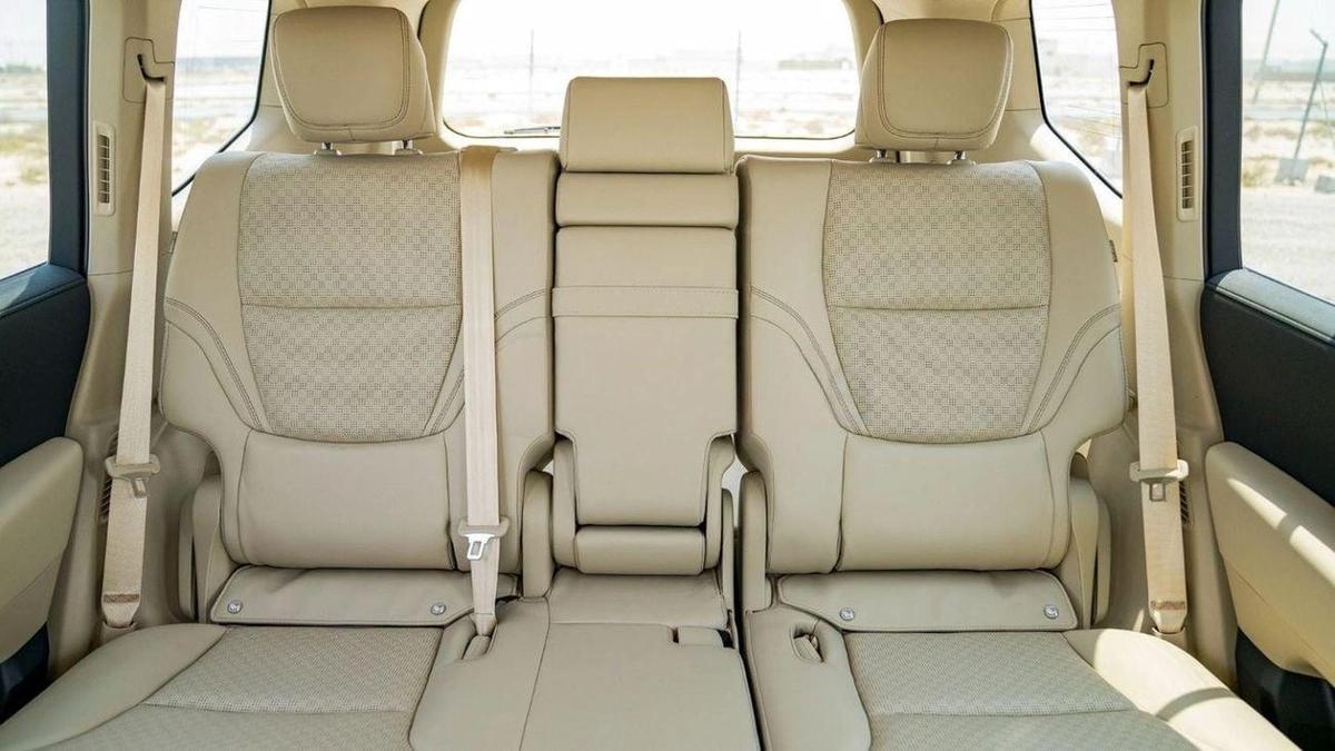 Toyota Land Cruiser Toyota land cruiser VXR 3.5L Petrol Full Option 2025-15-15