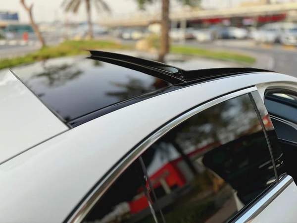 2,726 AED Monthly II Mercedes E200 II 0% Down Payment II Still Under Warranty to 2027
