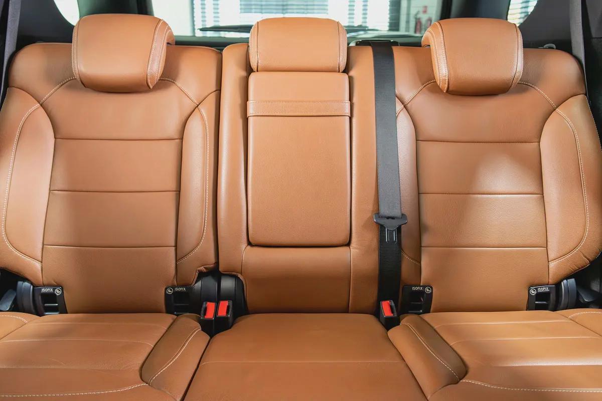 Mercedes Benz GLE400-GCC-AMG Body Styling-LOW Mileage-Very Well Maintained-High Specifications-17-17