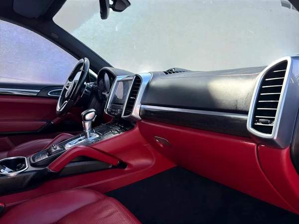 AED 3,200 P.M | 0% DOWN PAYMENT | PORSCHE CAYENNE S 3.6L V6 â 420 BHP | 2017 | GCC SPECS