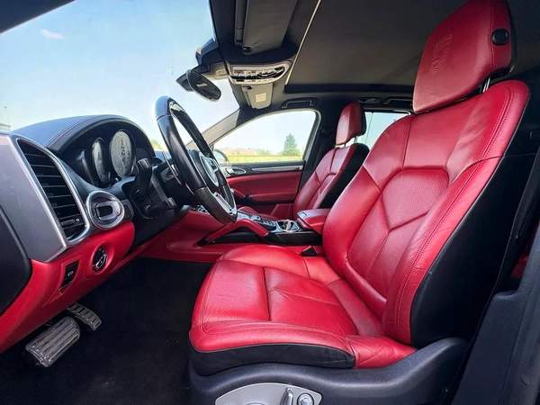 AED 3,200 P.M | 0% DOWN PAYMENT | PORSCHE CAYENNE S 3.6L V6 â 420 BHP | 2017 | GCC SPECS