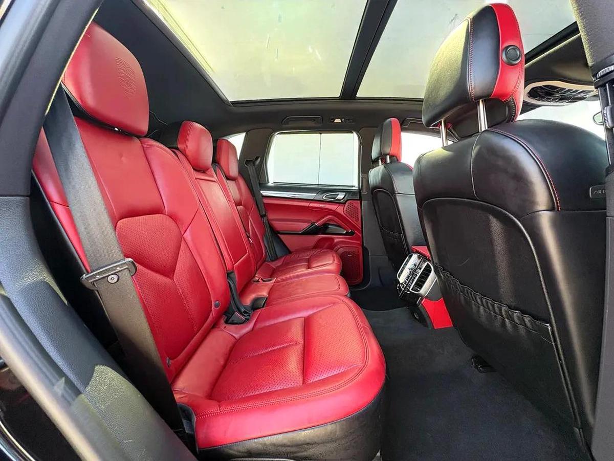 AED 3,200 P.M | 0% DOWN PAYMENT | PORSCHE CAYENNE S 3.6L V6 – 420 BHP | 2017 | GCC SPECS-14-14
