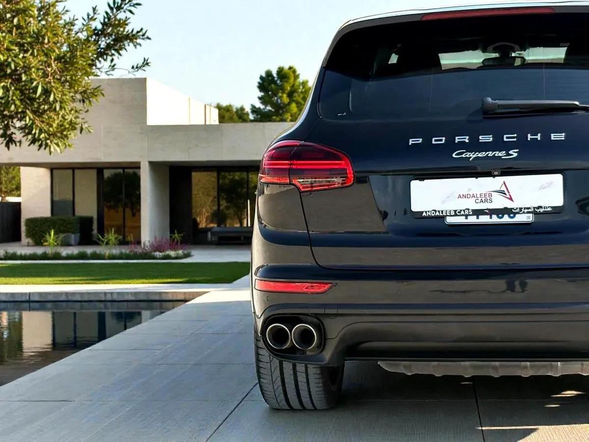 AED 3,200 P.M | 0% DOWN PAYMENT | PORSCHE CAYENNE S 3.6L V6 – 420 BHP | 2017 | GCC SPECS-10-10