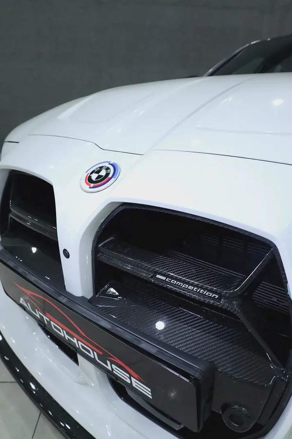 BMW M3 Competition xDrive (Individual Edition) 2024 - GCC/Other Specs