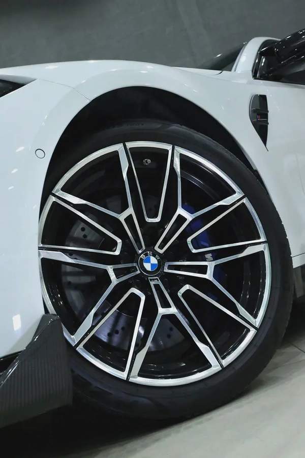 BMW M3 Competition xDrive (Individual Edition) 2024 - GCC/Other Specs