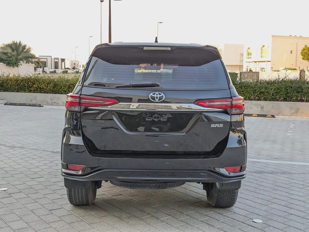 TOYOTA FORTUNER 2020 FACELIFTED 2025 GCC V4 2.7L IN EXCELLENT CONDITION-14-14
