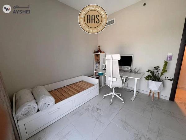 Fully Furnished ! Big Unit ! Spacious Apartment ! With All Aminities ! Ready to Move