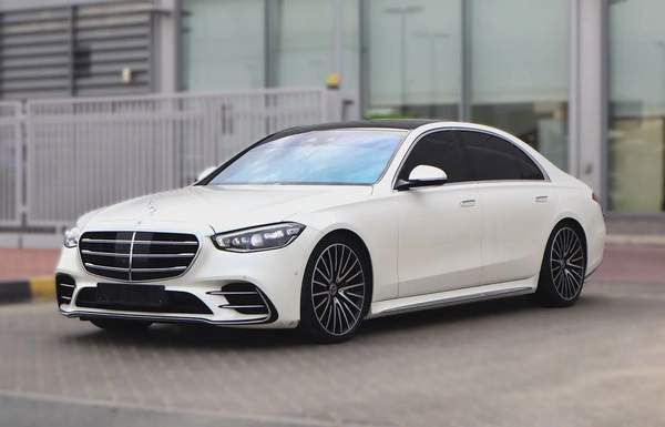 Mercedes-Benz S-class S 580 4Matic - 2023 GCC - Under Warranty