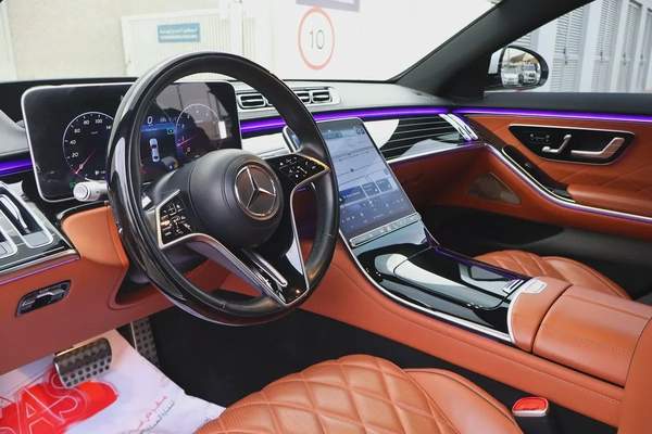 Mercedes-Benz S-class S 580 4Matic - 2023 GCC - Under Warranty