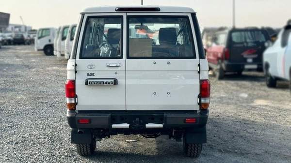 Toyota Land Cruiser 70 Land Cruiser Hard Top 4.2 diesel 5 doors MY2024