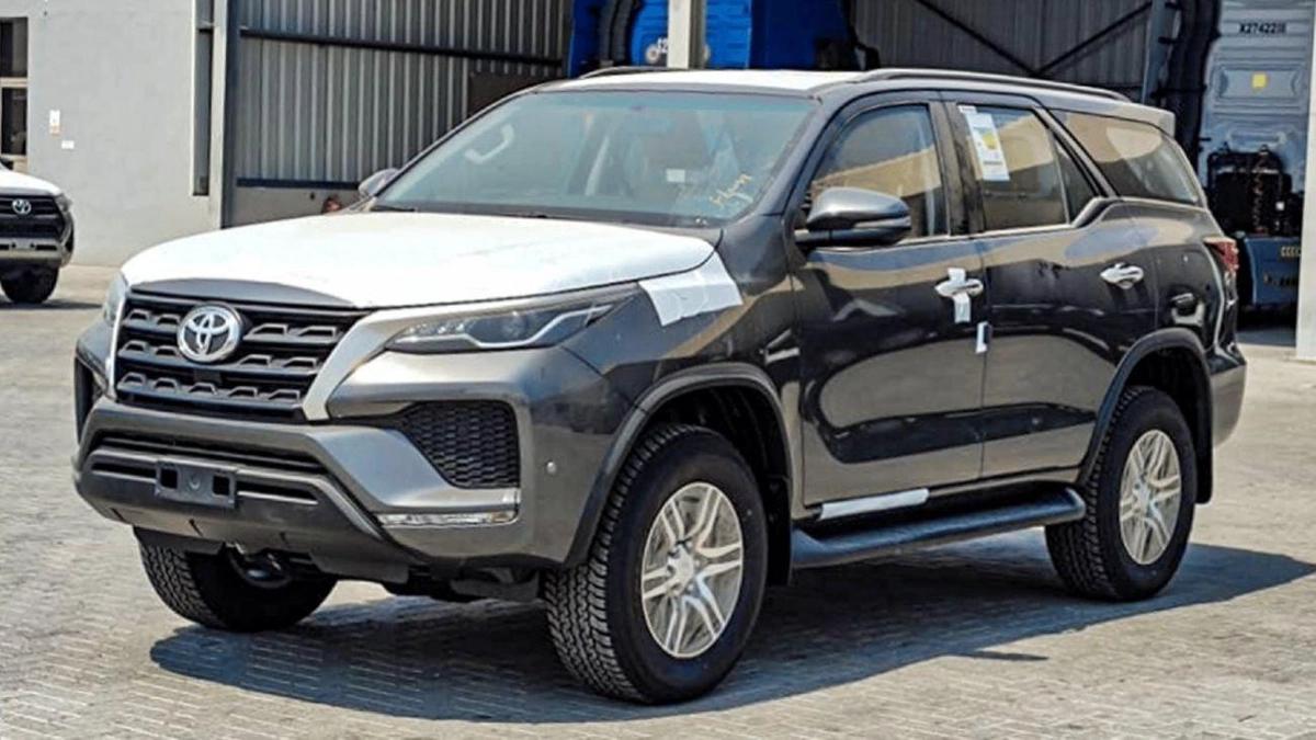 Toyota Fortuner FORTUNER 2.7L AT 4WD 7SETER-0-0