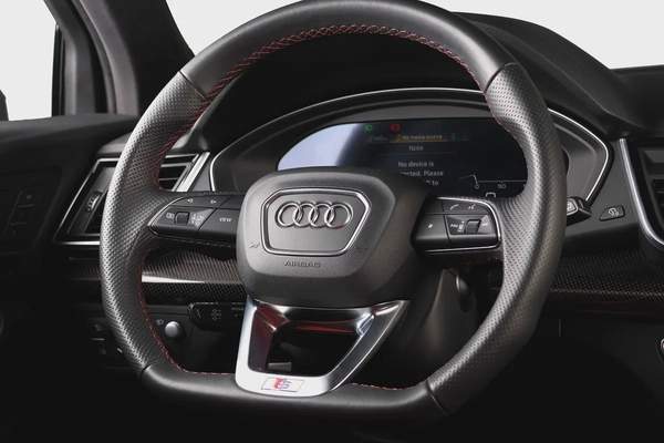 2023-AUDI SQ5 QUATTRO SPORT PACKAGE-WARRANTY AVAILABLE-FULL SERVICE HISTORY-GCC