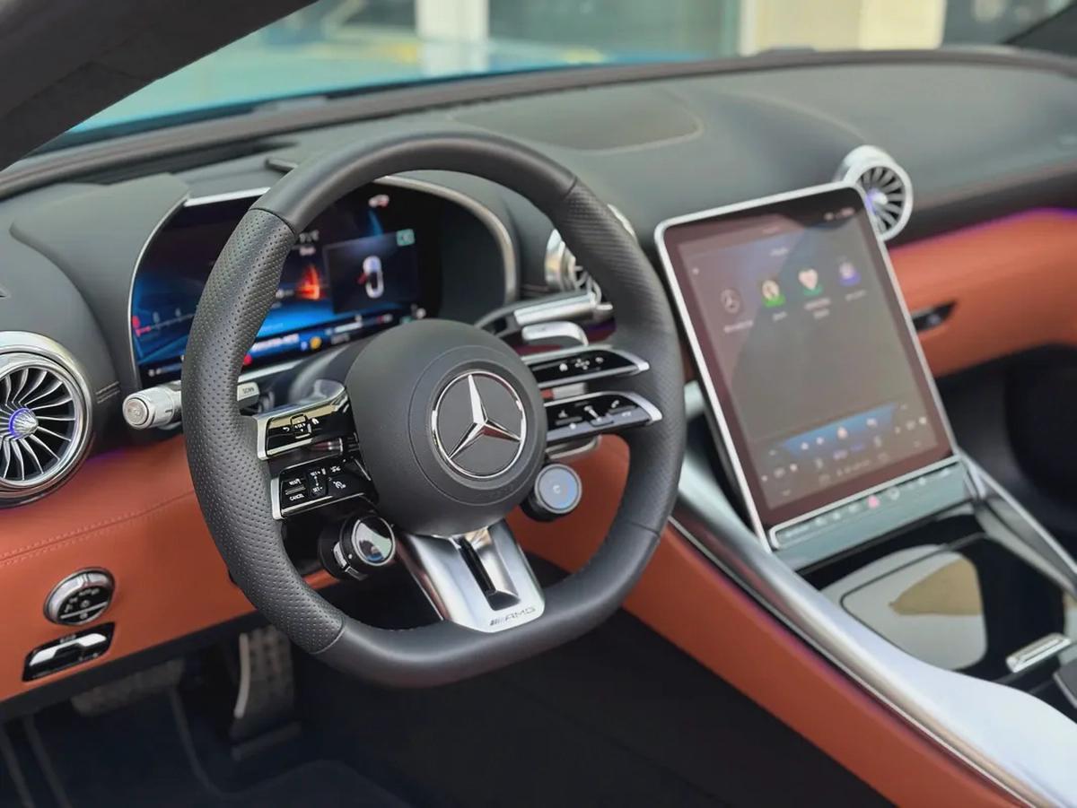 Mercedes Benz SL6.3 AMG fully loaded low mileage-11-11