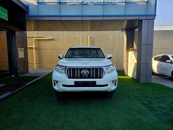 Toyota Prado GXR/ SUNROOF LEATHER/ V6 4.0L 4WD/ LOW MILEAGE
