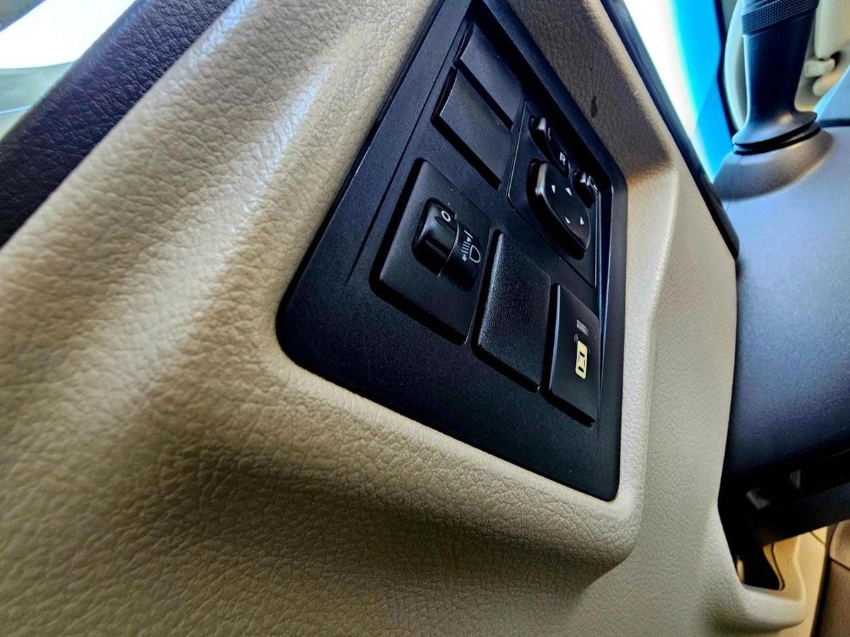 Toyota Prado GXR/ SUNROOF LEATHER/ V6 4.0L 4WD/ LOW MILEAGE-18-18