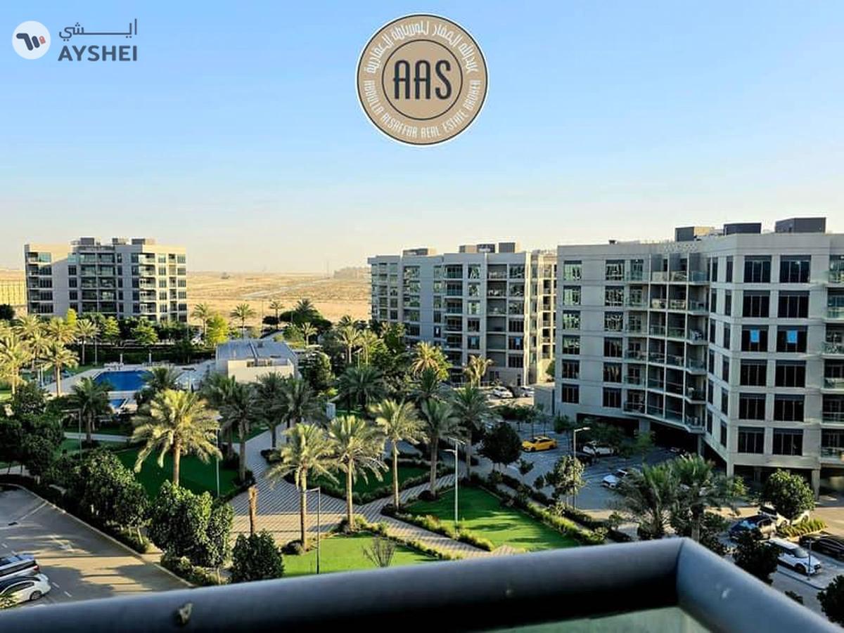 Spacious Apartment ! Semi Furnished ! Pool Facing ! With All Aminities ! Ready to Move-0-0