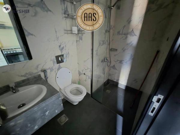 Spacious Apartment ! Semi Furnished ! Pool Facing ! With All Aminities ! Ready to Move