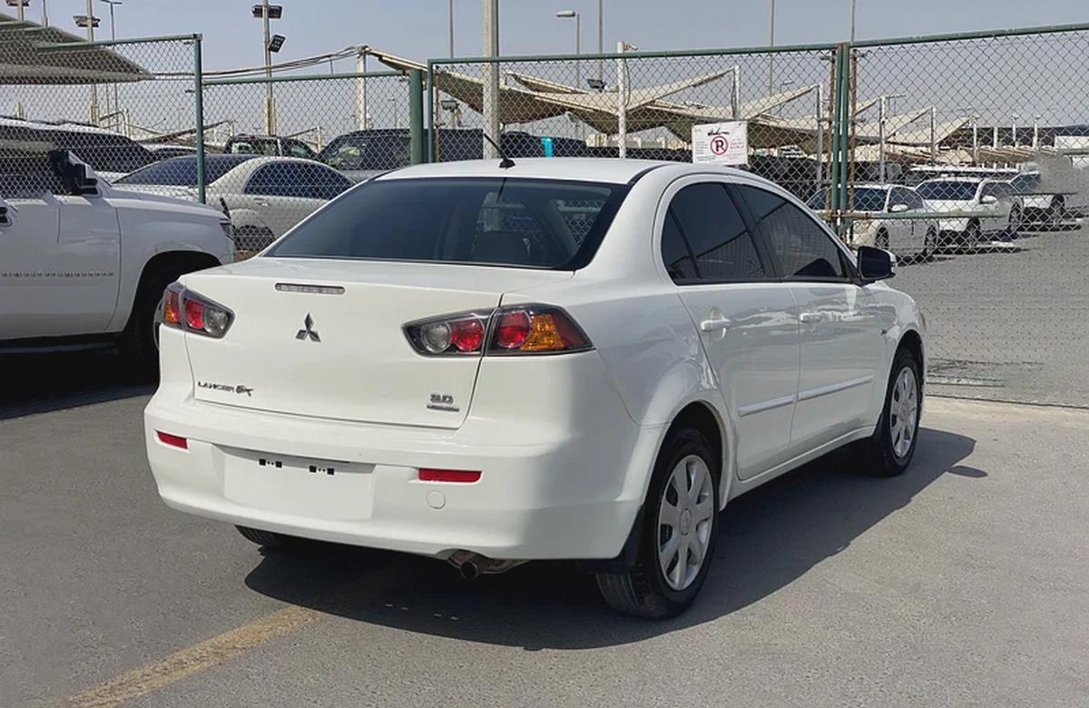 2016 Model | GCC specs | 2.0L engine | 2 Agency key-5-5