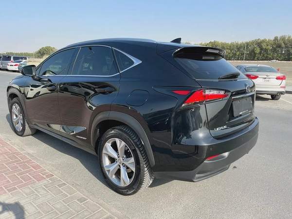 LEXUS NX300h