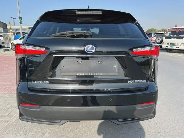 LEXUS NX300h