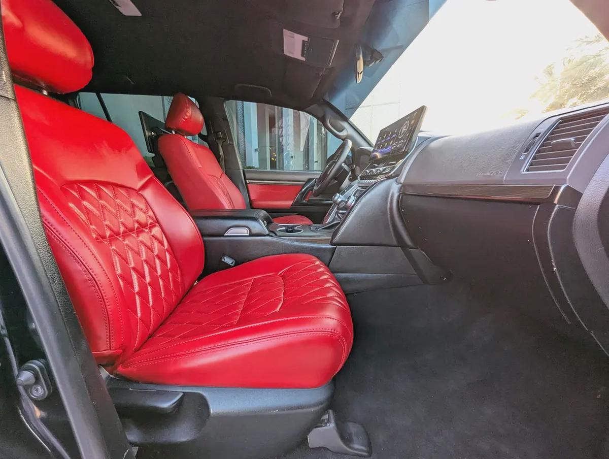 Toyota Land Cruiser GXR 2015 Facelifted 2026 With Interior and Exterior - GCC Specs --5-5