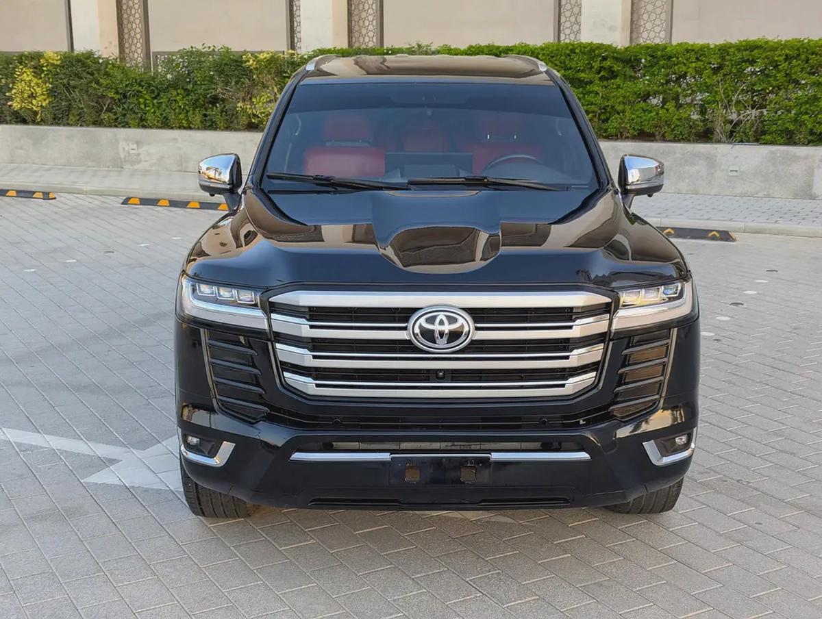 Toyota Land Cruiser GXR 2015 Facelifted 2026 With Interior and Exterior - GCC Specs --17-17