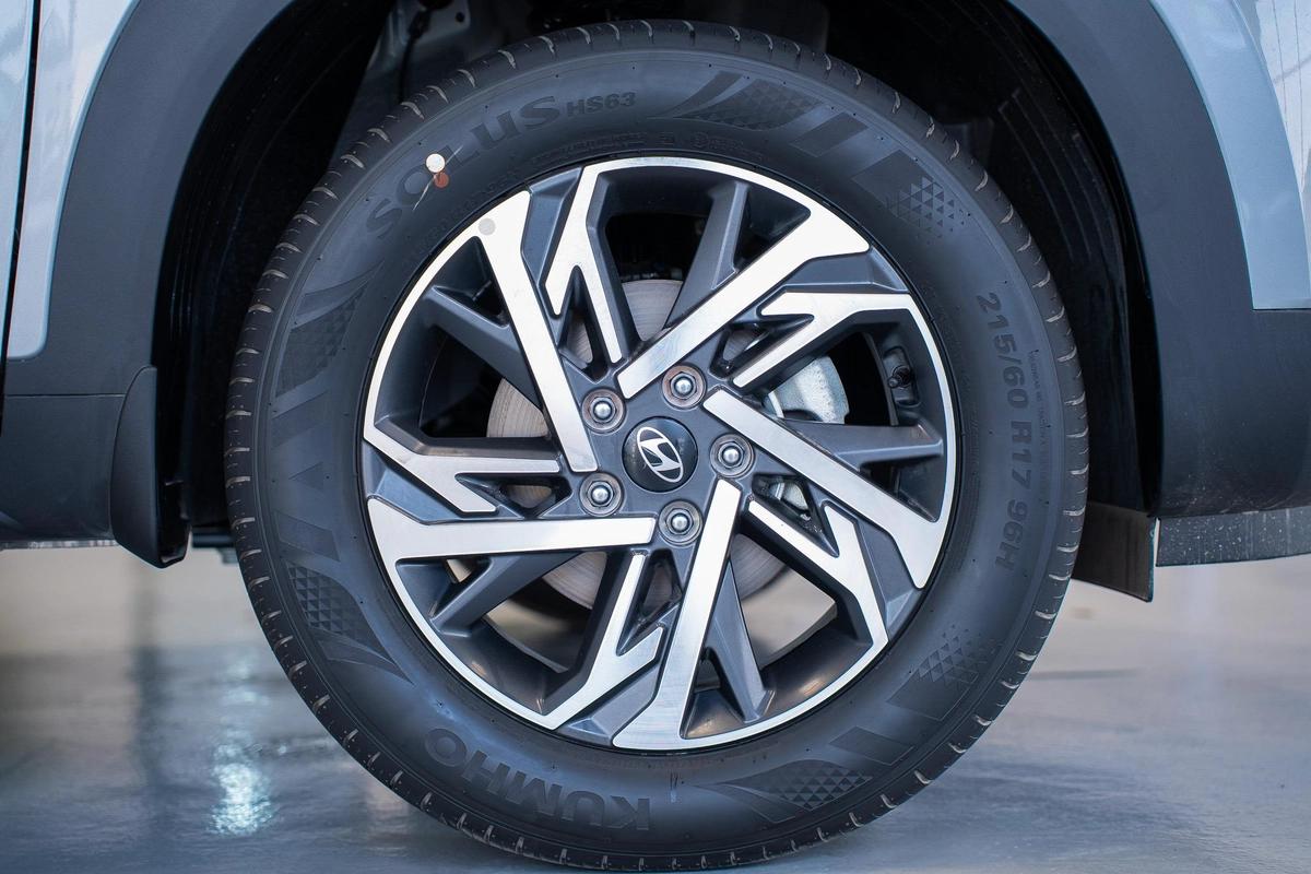 Hyundai Creta 1.5L (New Shape) Model 2026-18-18