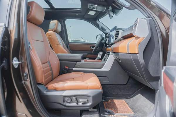 TOYOTA TUNDRA CREWMAX PLATINUM 2024