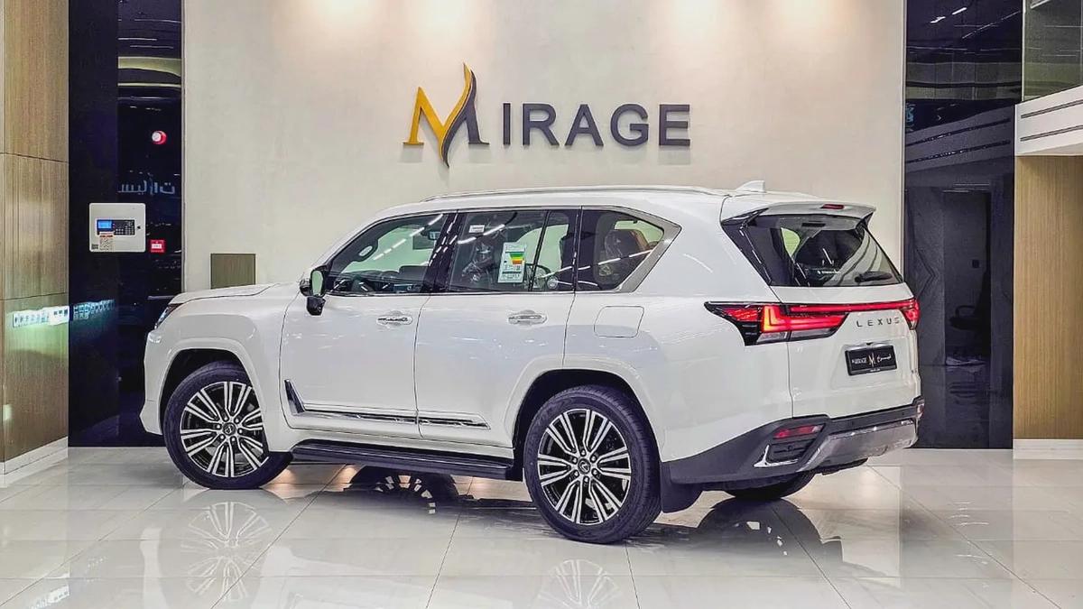 LEXUS - LX 600 - SIGNATURE - V6 TWIN TURBO 3.5L - 2026 MODEL - UNDER WARRANTY - GCC SPECS-16-16