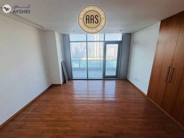 Spacious 4BR Penthouse | Marina View | 400K