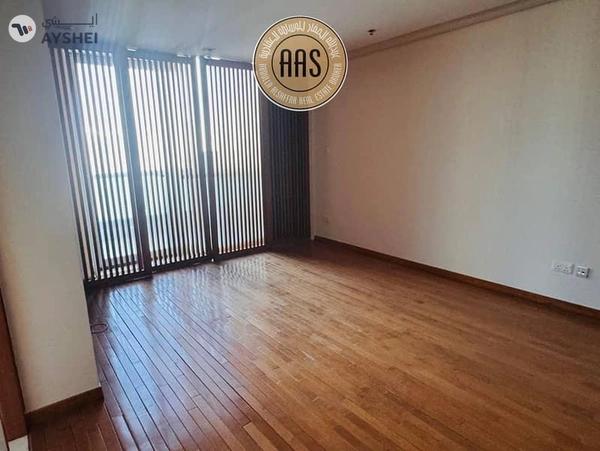 Spacious 4BR Penthouse | Marina View | 400K