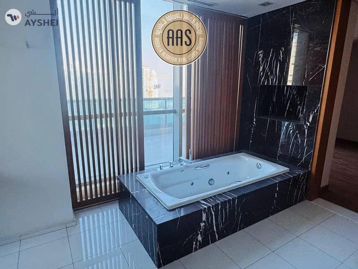 Spacious 4BR Penthouse | Marina View | 400K-28-28