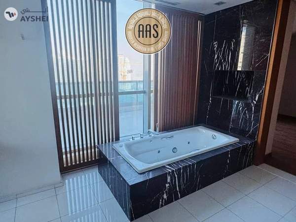 Spacious 4BR Penthouse | Marina View | 400K
