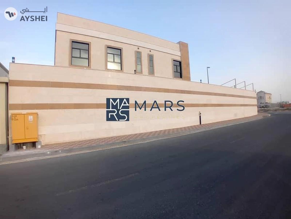 Luxurious 5 bedrooms with builtin wardrobes for rent in Al Tai Sharjah for 150,000 AED-5-5