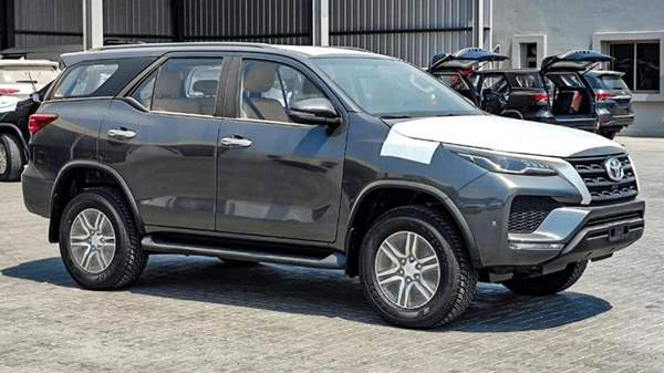 Toyota Fortuner FORTUNER 2.7L 4WD 2024 0KM
