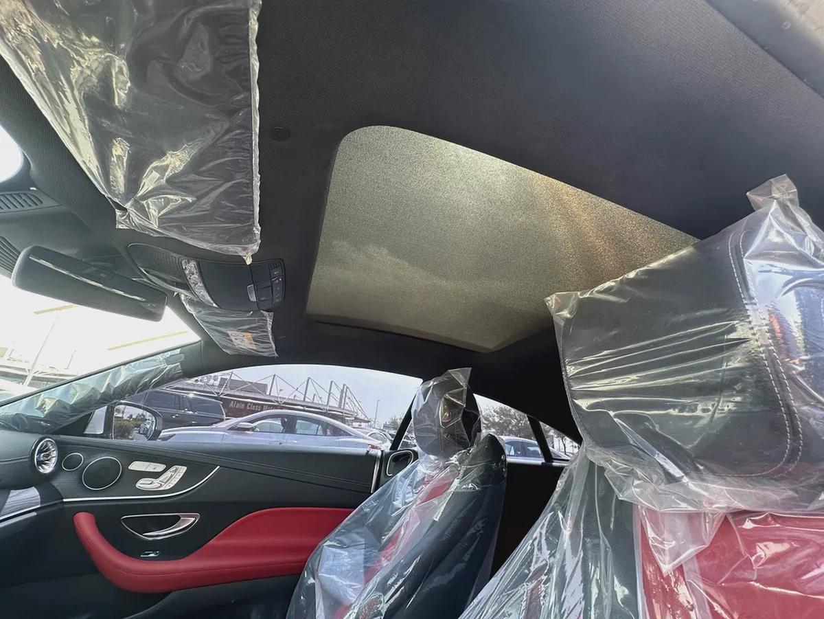 Mercedes Benz E200 Coupe 2020-8-8