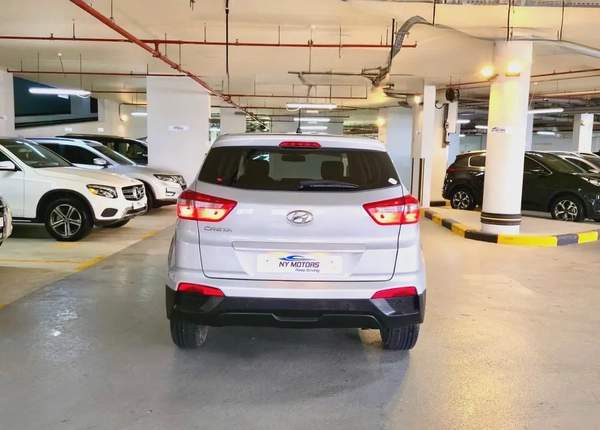 FULL SERVICE AT HYUNDAI AGENCY II GCC Specs - Well Maintained!