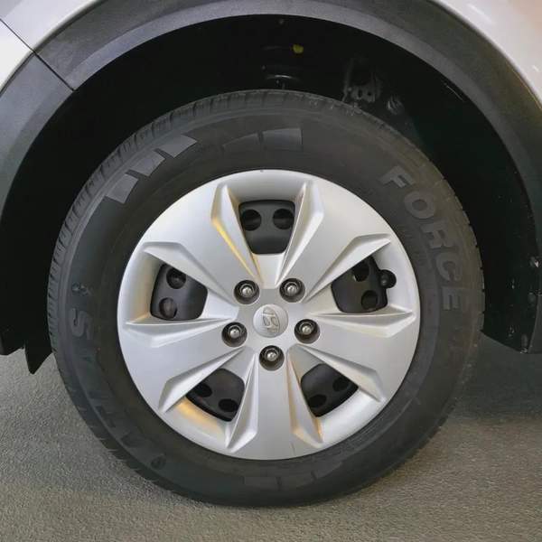 FULL SERVICE AT HYUNDAI AGENCY II GCC Specs - Well Maintained!