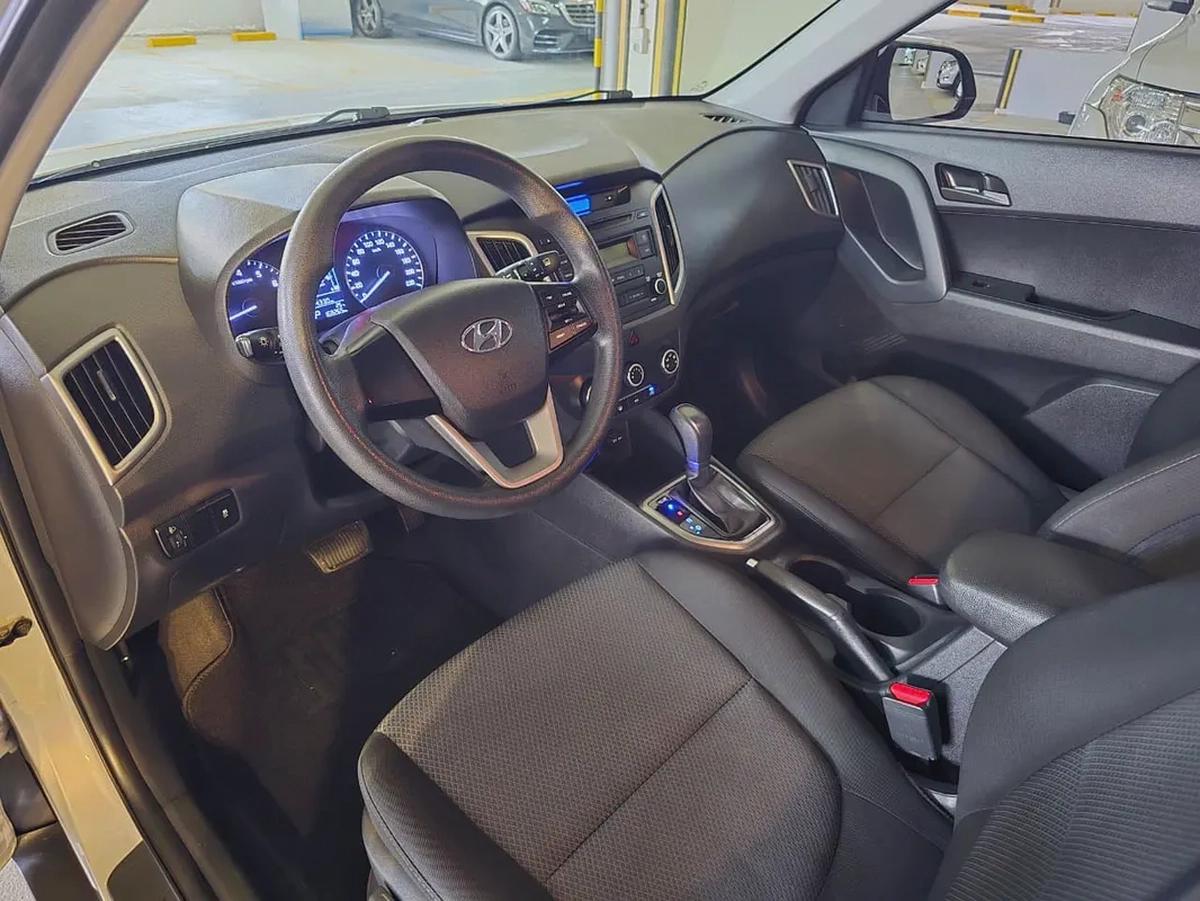 FULL SERVICE AT HYUNDAI AGENCY II GCC Specs - Well Maintained!-7-7