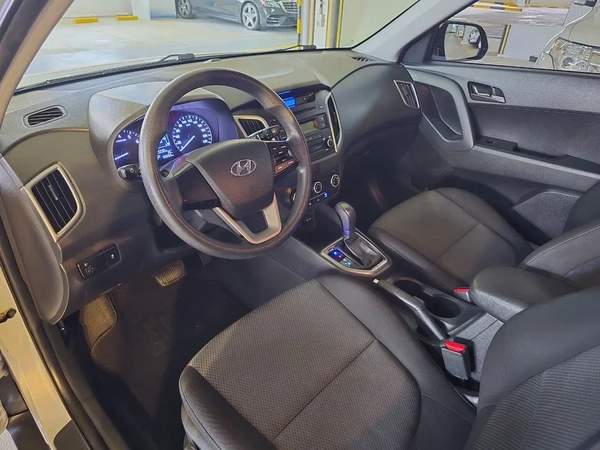 FULL SERVICE AT HYUNDAI AGENCY II GCC Specs - Well Maintained!