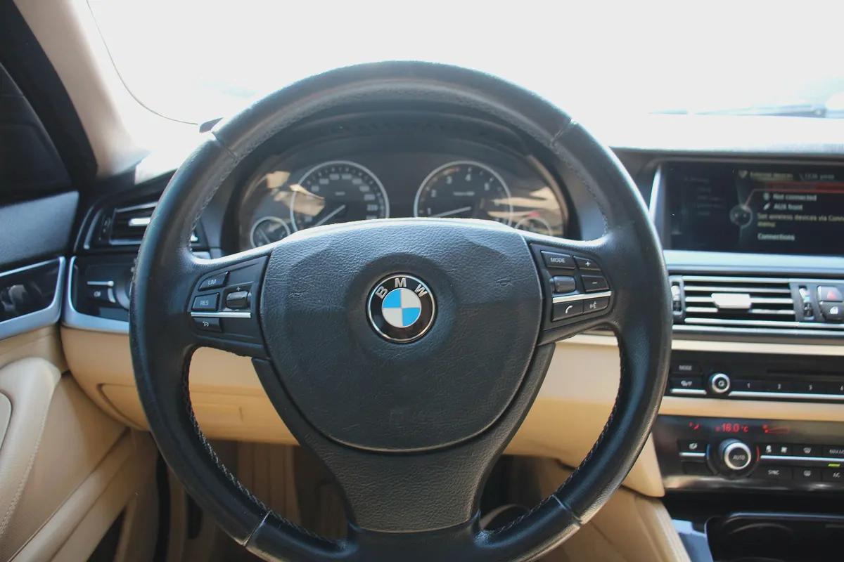 Bmw 535i 2015 Gcc V6 3.0L Turbo M-Kit (M5 Body Kit) Good Condition Card Payment Accept-12-12