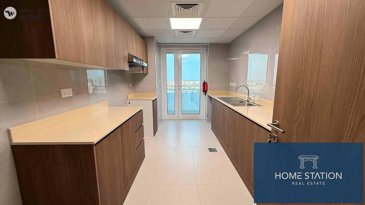 DXB Tower, Sheikh Zayed Road, Dubai-4-4