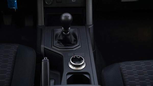 Mitsubishi L200 Brand New 2026 Mitsubishi L200 GLX 2.5L Pick-Up GCC – Export Only