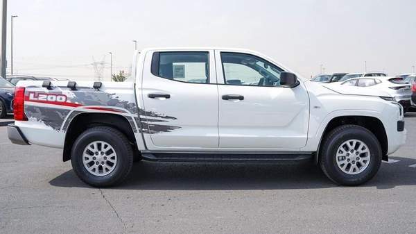 Mitsubishi L200 Brand New 2026 Mitsubishi L200 GLX 2.5L Pick-Up GCC – Export Only